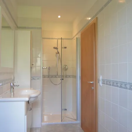 Moderne Mit Balkon Und Pool דירה מראנו